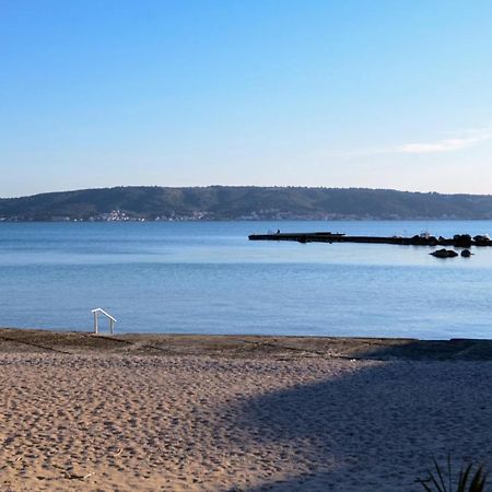 Mihaela Studio Apartmans 150M Near The Beach Каштела Екстер'єр фото