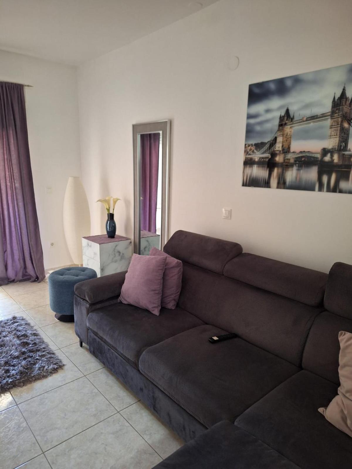 Mihaela Studio Apartmans 150M Near The Beach Каштела Екстер'єр фото